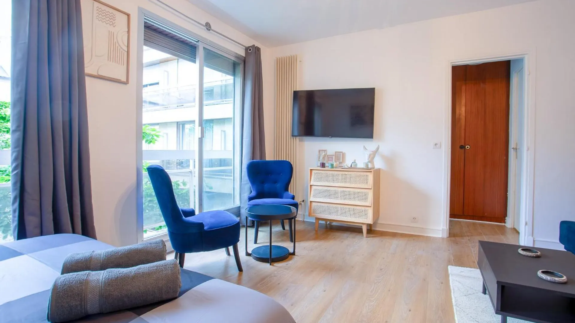 Apartment Moderne Champs-elysees
