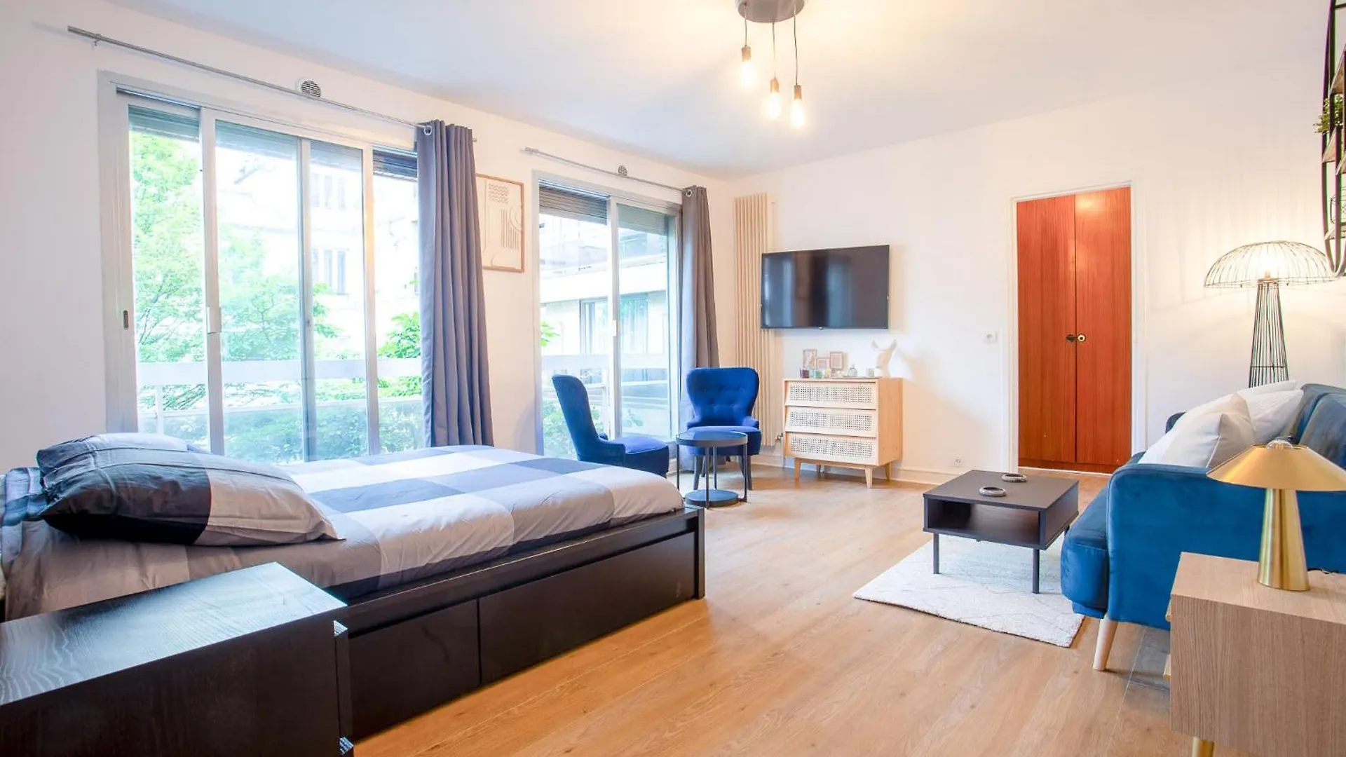 Apartment Moderne Champs-elysees